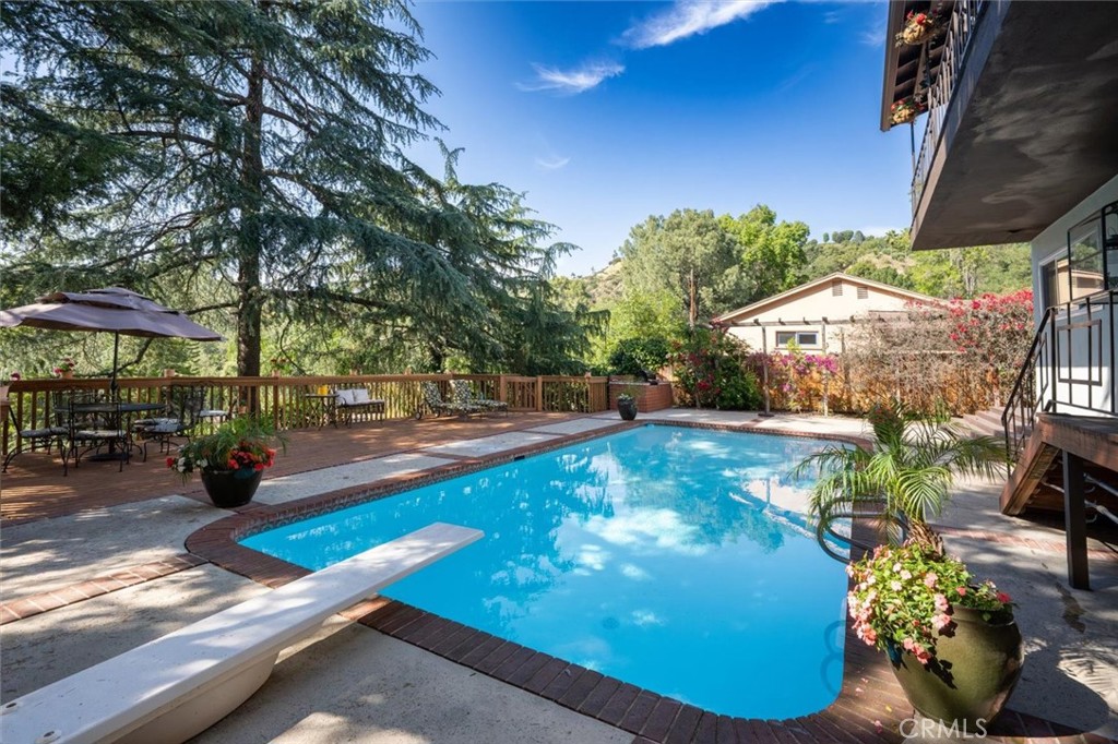 3342 Dunsmere Road Glendale, CA 91206 - Photo 32 of 39