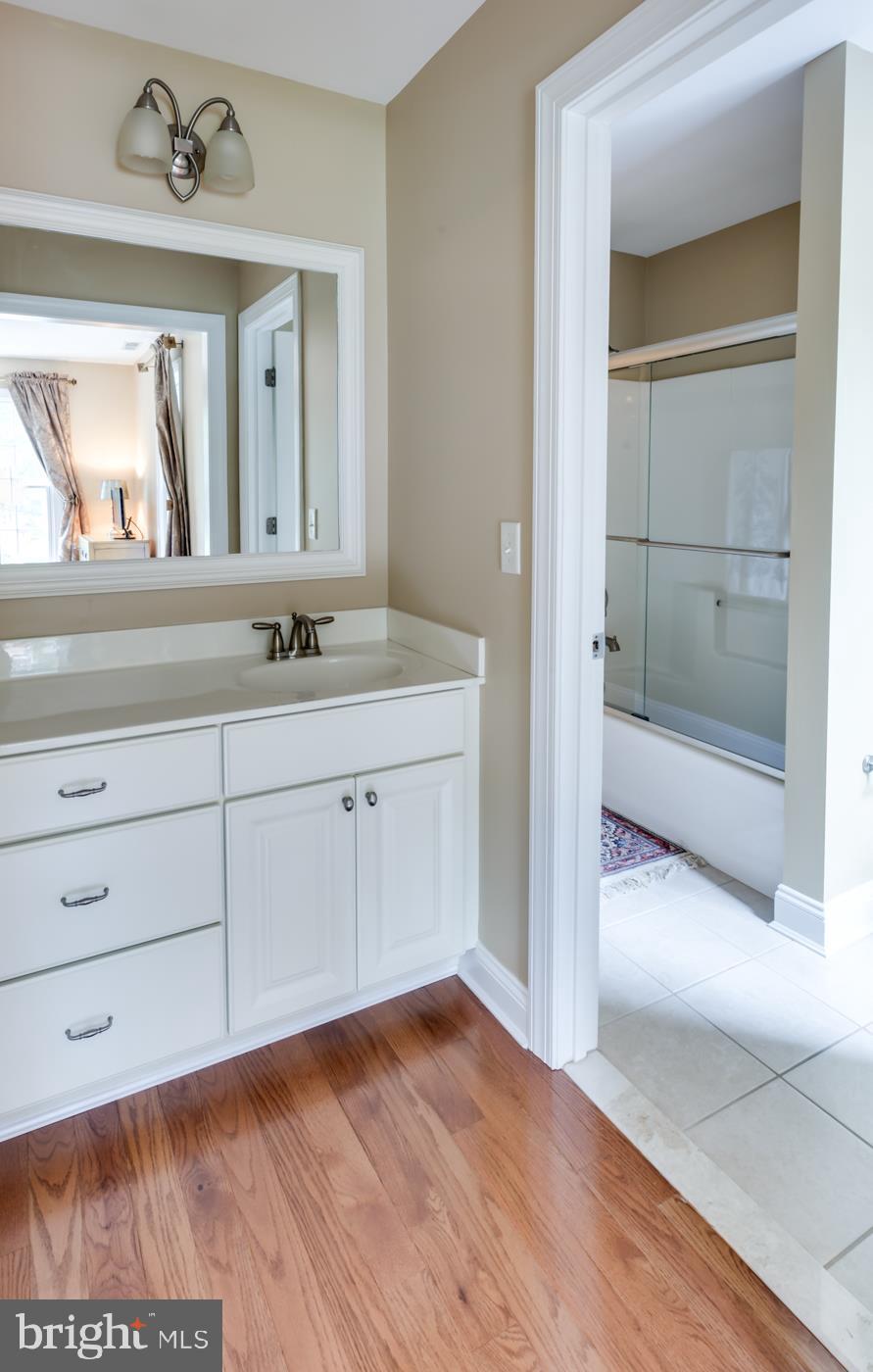 617 Douglas Road Salisbury, MD 21801 - Photo 23 of 48 Private Vanity For Bedroom 3