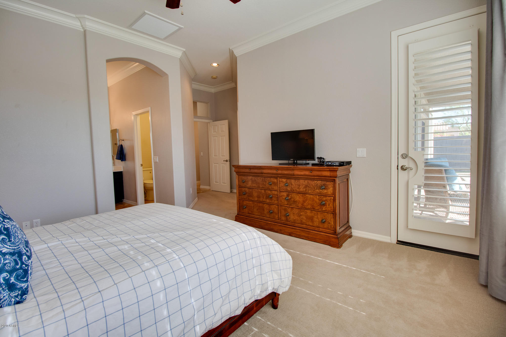 4481 East Walnut Road Gilbert, AZ 85297 - Photo 12 of 27 Edits-7