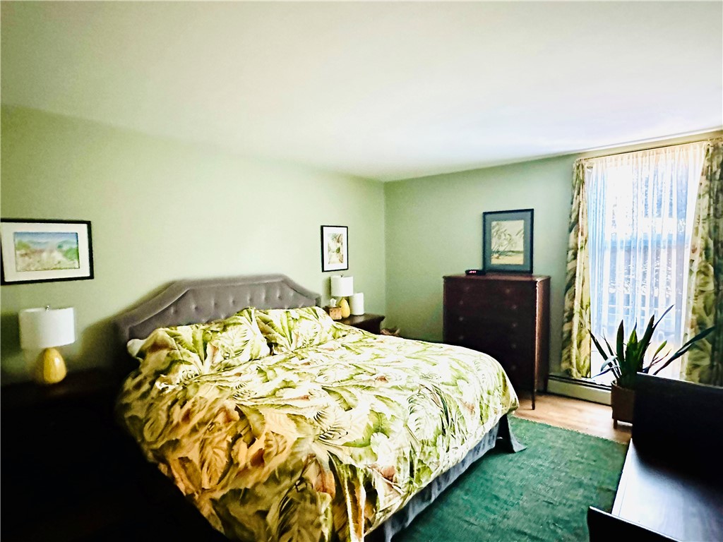 349 Main Road, Unit 202 Tiverton, RI 02878 - Photo 13 of 26