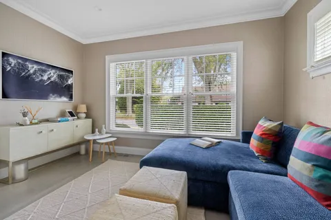 $3,750,000 | 61 Dayton Lane, East Hampton, NY 11937
