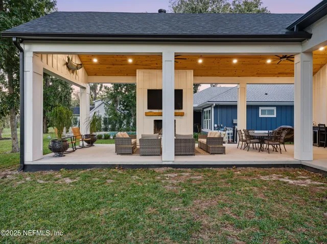 $1,950,000 | 4162 Riverview Cir Green Cove Springs, Green Cove Springs, FL 32043