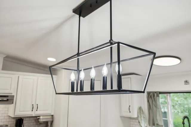 $2,200 | 3063 Sweethome Road, Chapmansboro, TN 37035