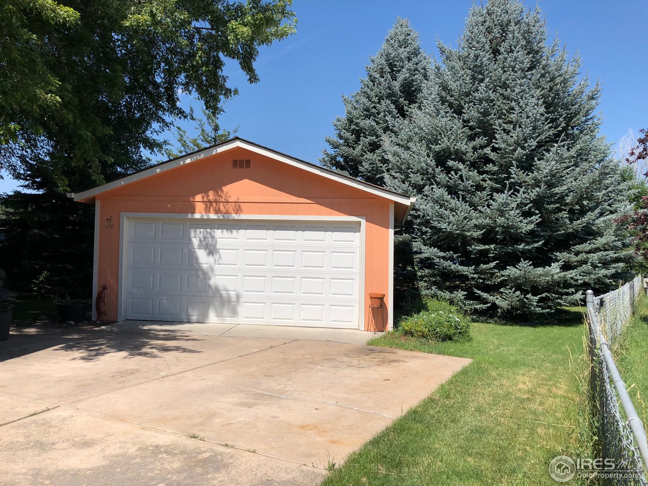 221 Briarwood Road Fort Collins, CO 80521 - Photo 35 of 35 Oversized Detached 2 Car Garage w/RV Parking Space