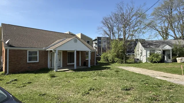 $1,975,000 | 2689 Fessey Court, Nashville, TN 37204