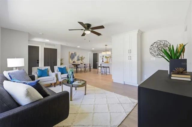 $567,900 | 6135 Tanglewood Drive Northeast, St. Petersburg, FL 33703