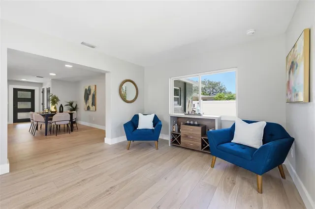 $567,900 | 6135 Tanglewood Drive Northeast, St. Petersburg, FL 33703