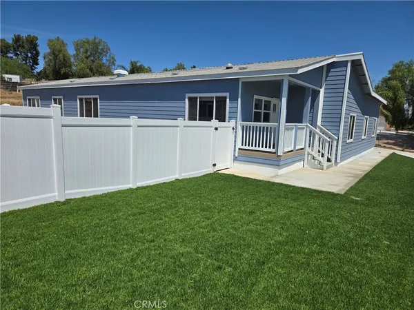 $3,900 | 10467 Gramercy Place, Riverside, CA 92505