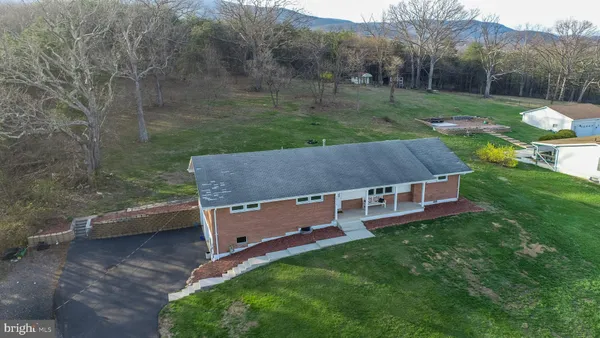 $345,000 | 16529 Oak Crest Lane Southwest, Cumberland, MD 21502