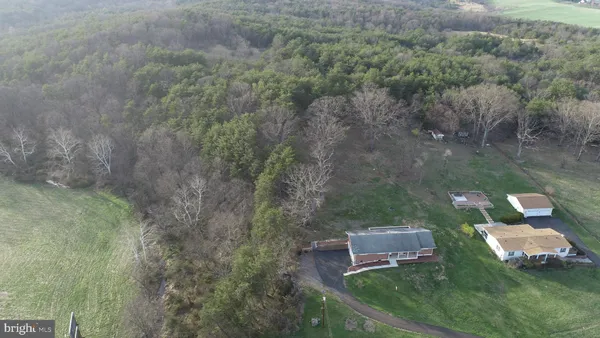 $345,000 | 16529 Oak Crest Lane Southwest, Cumberland, MD 21502