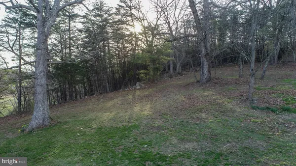 $345,000 | 16529 Oak Crest Lane Southwest, Cumberland, MD 21502