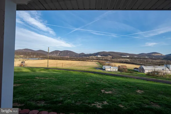 $345,000 | 16529 Oak Crest Lane Southwest, Cumberland, MD 21502