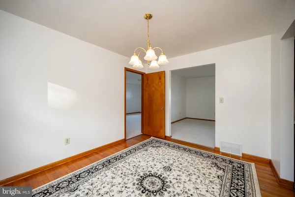 $345,000 | 16529 Oak Crest Lane Southwest, Cumberland, MD 21502