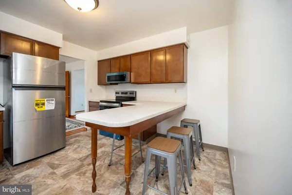 $345,000 | 16529 Oak Crest Lane Southwest, Cumberland, MD 21502