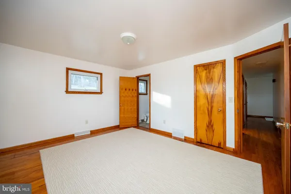 $345,000 | 16529 Oak Crest Lane Southwest, Cumberland, MD 21502