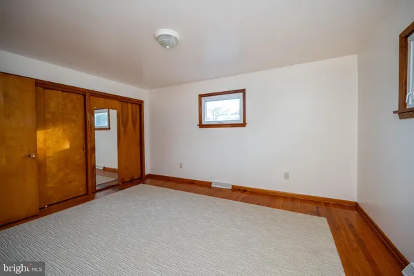 $345,000 | 16529 Oak Crest Lane Southwest, Cumberland, MD 21502