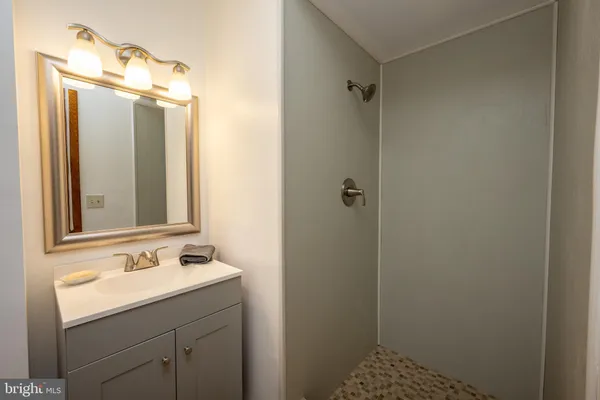 $345,000 | 16529 Oak Crest Lane Southwest, Cumberland, MD 21502