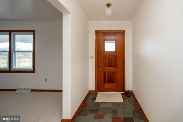 $345,000 | 16529 Oak Crest Lane Southwest, Cumberland, MD 21502