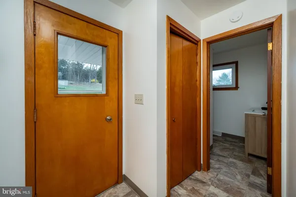 $345,000 | 16529 Oak Crest Lane Southwest, Cumberland, MD 21502