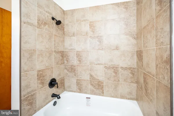 $345,000 | 16529 Oak Crest Lane Southwest, Cumberland, MD 21502