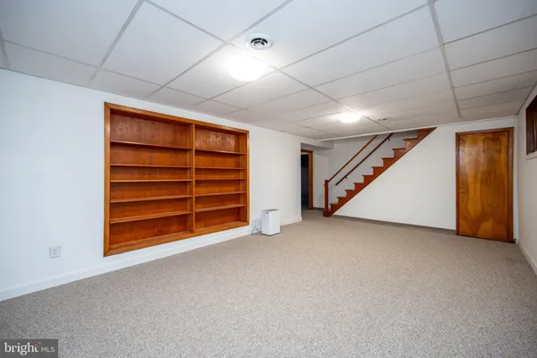 $345,000 | 16529 Oak Crest Lane Southwest, Cumberland, MD 21502