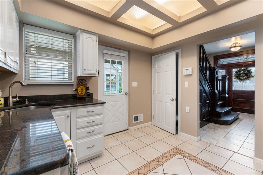 50 West Garden Road Pittsburgh, PA 15227 - Photo 12 of 25 Gallery Image 12