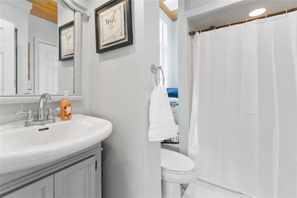50 West Garden Road Pittsburgh, PA 15227 - Photo 16 of 25 Gallery Image 16