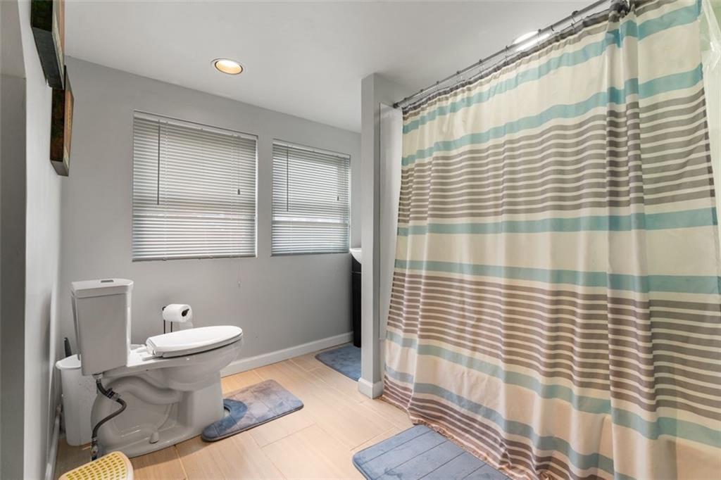 50 West Garden Road Pittsburgh, PA 15227 - Photo 18 of 25 Gallery Image 18