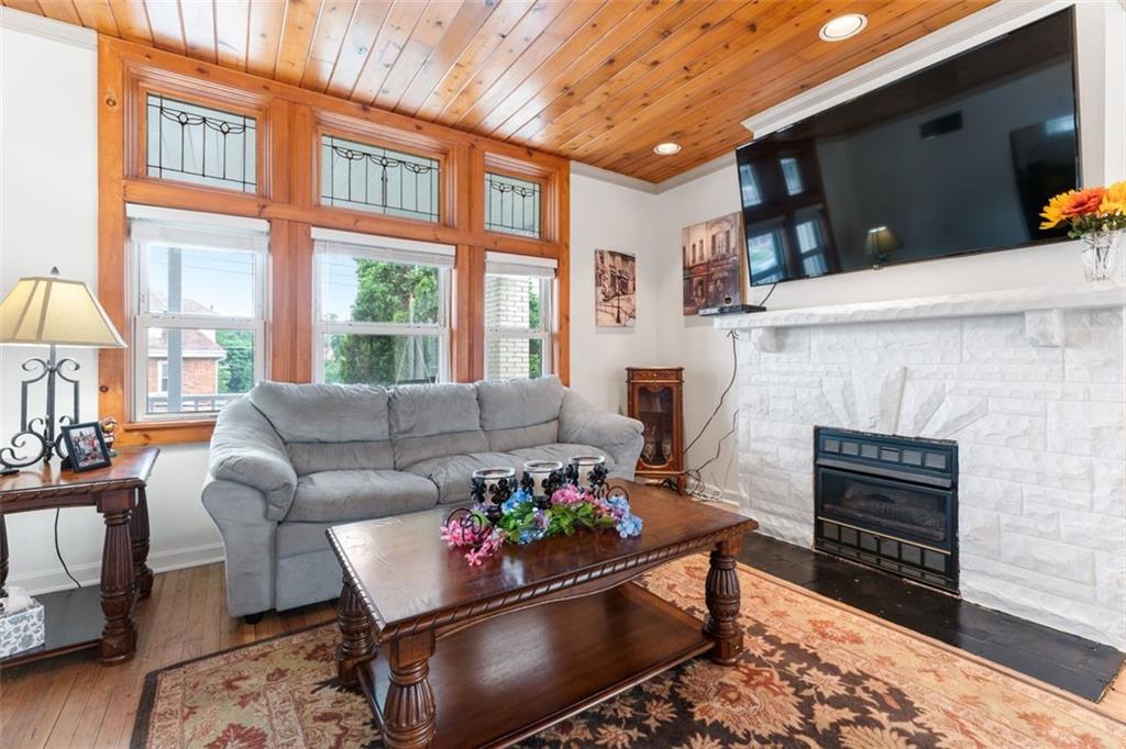 50 West Garden Road Pittsburgh, PA 15227 - Photo 10 of 25 Gallery Image 10