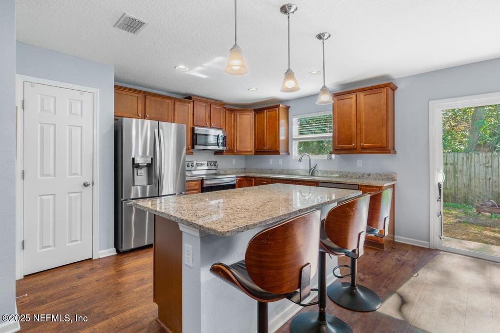 4264 Adirolf Road Jacksonville, FL 32207 - Photo 10 of 29 4264 Adirolf Rd-16