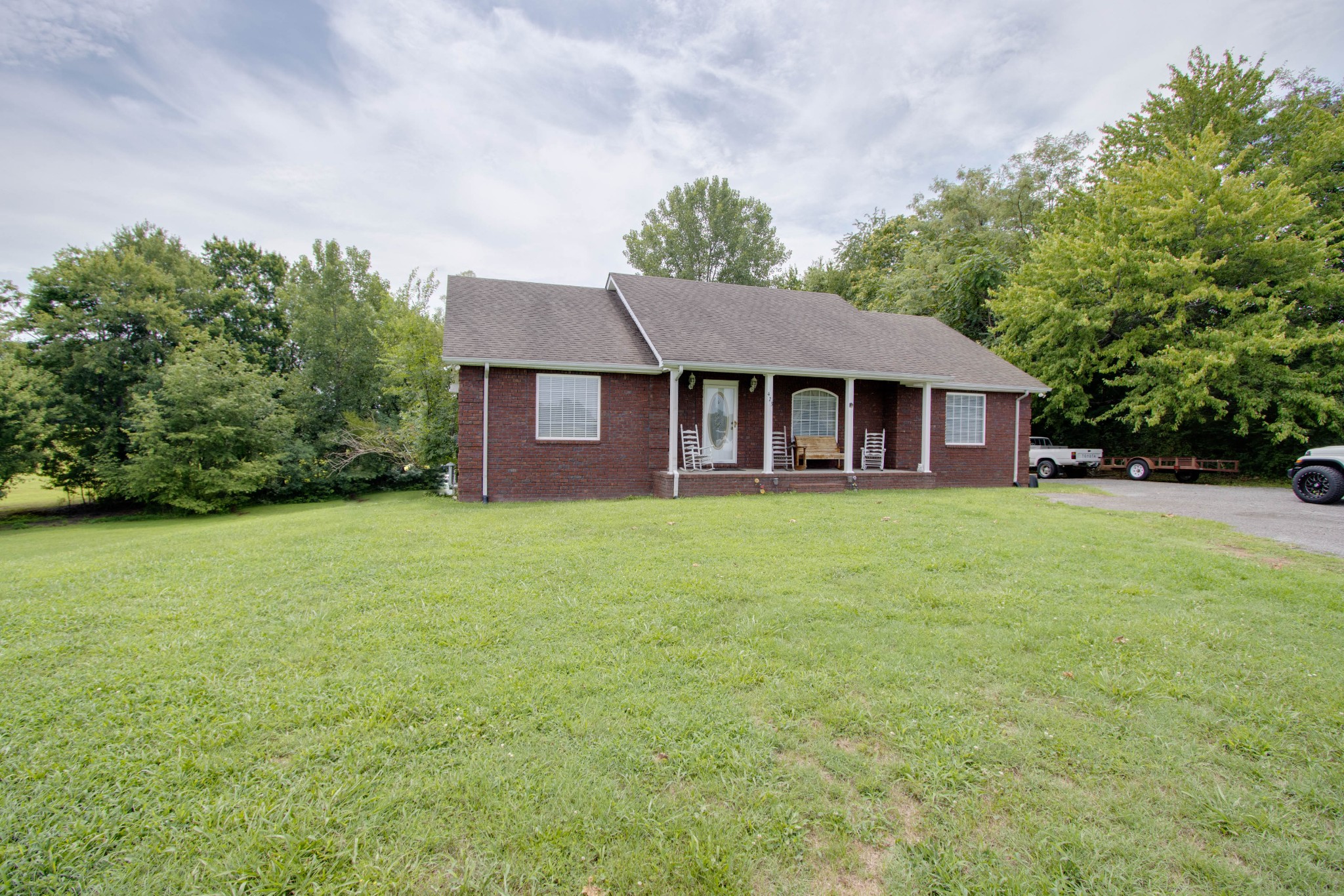 423 Ferguson Hill Road Lafayette, TN 37083 - Photo 2 of 63