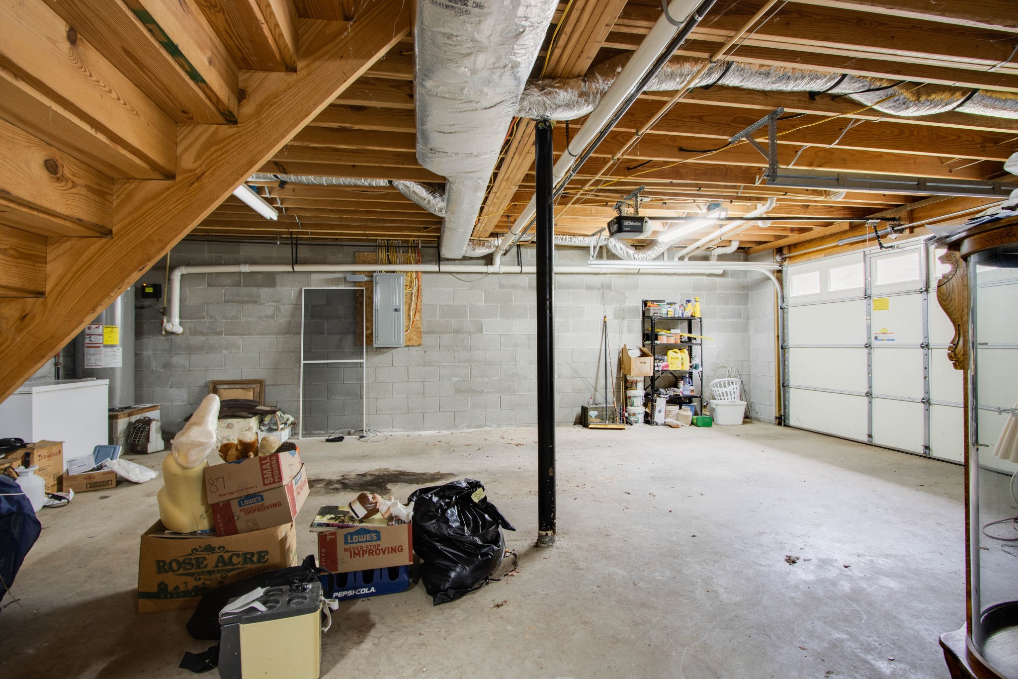 423 Ferguson Hill Road Lafayette, TN 37083 - Photo 58 of 63 a view of a garage with parked cars