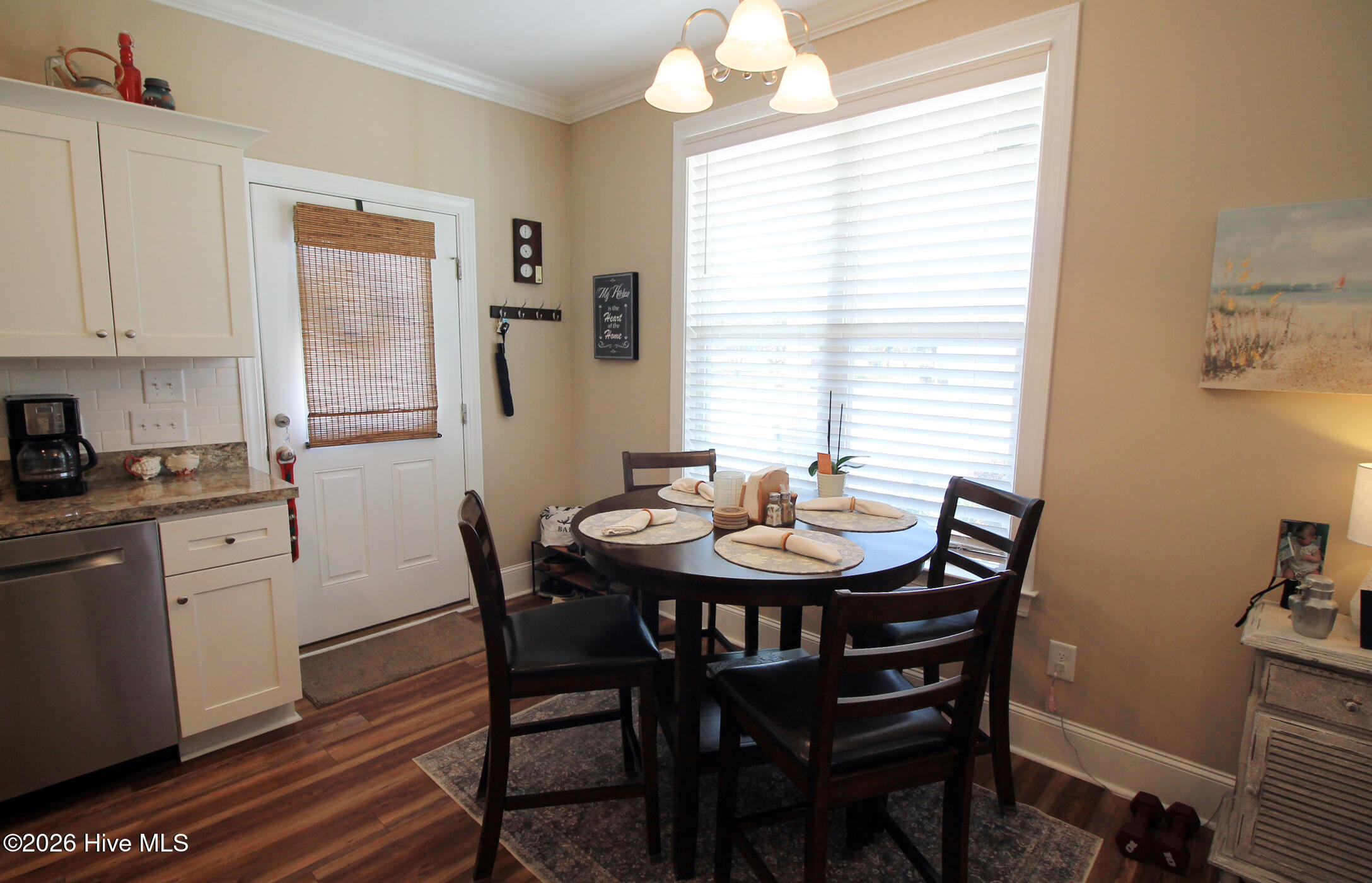 18 Queens Way Bath, NC 27808 - Photo 17 of 63 eat-in kitchen