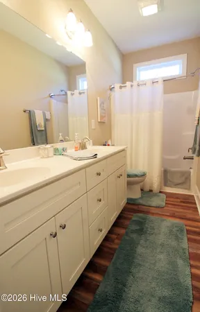 $299,900 | 18 Queens Way, Bath, NC 27808