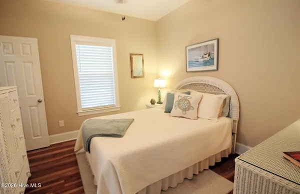 $299,900 | 18 Queens Way, Bath, NC 27808