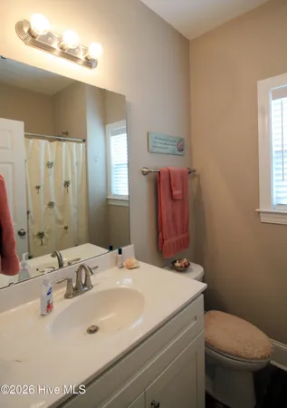 $299,900 | 18 Queens Way, Bath, NC 27808