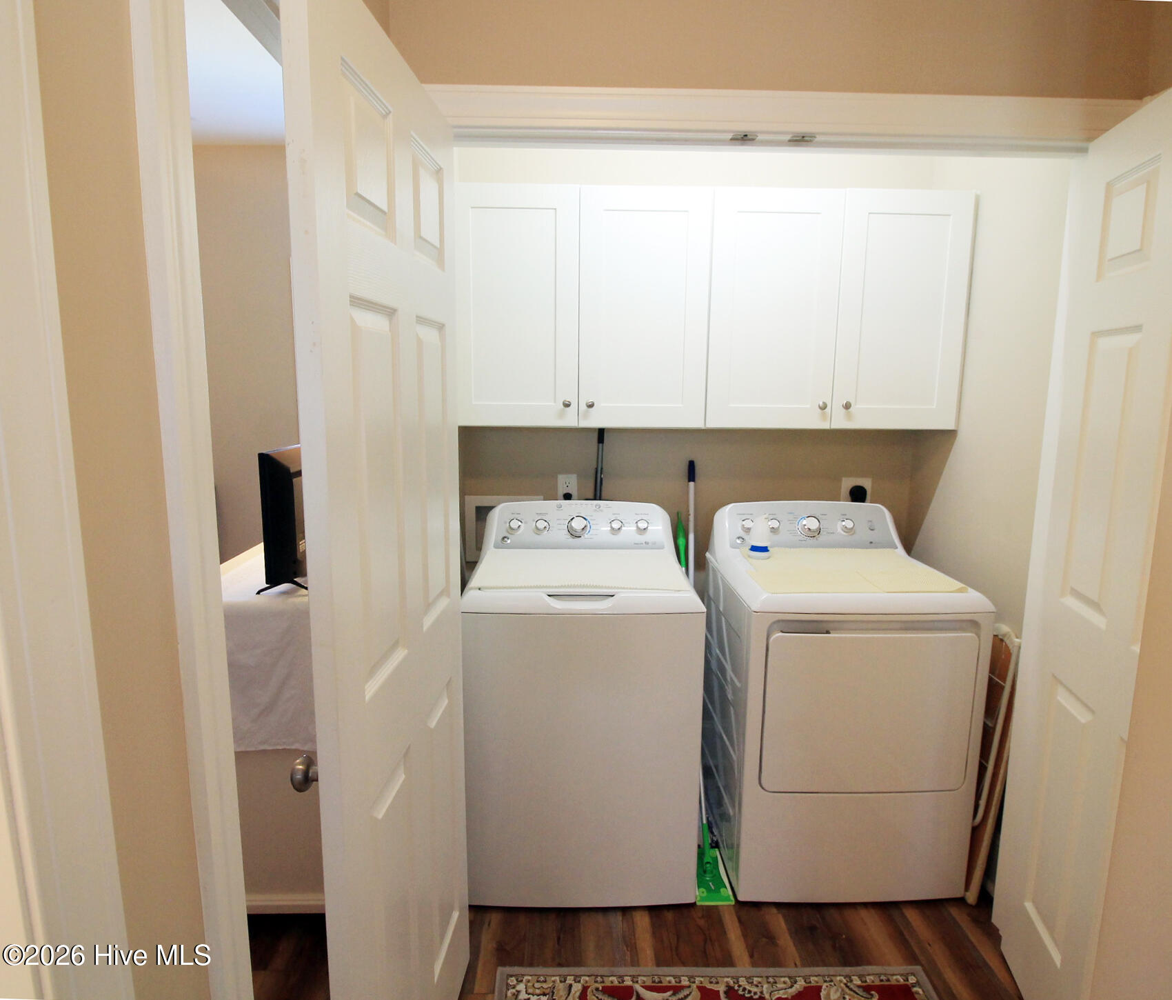 18 Queens Way Bath, NC 27808 - Photo 36 of 63 easy access laundry