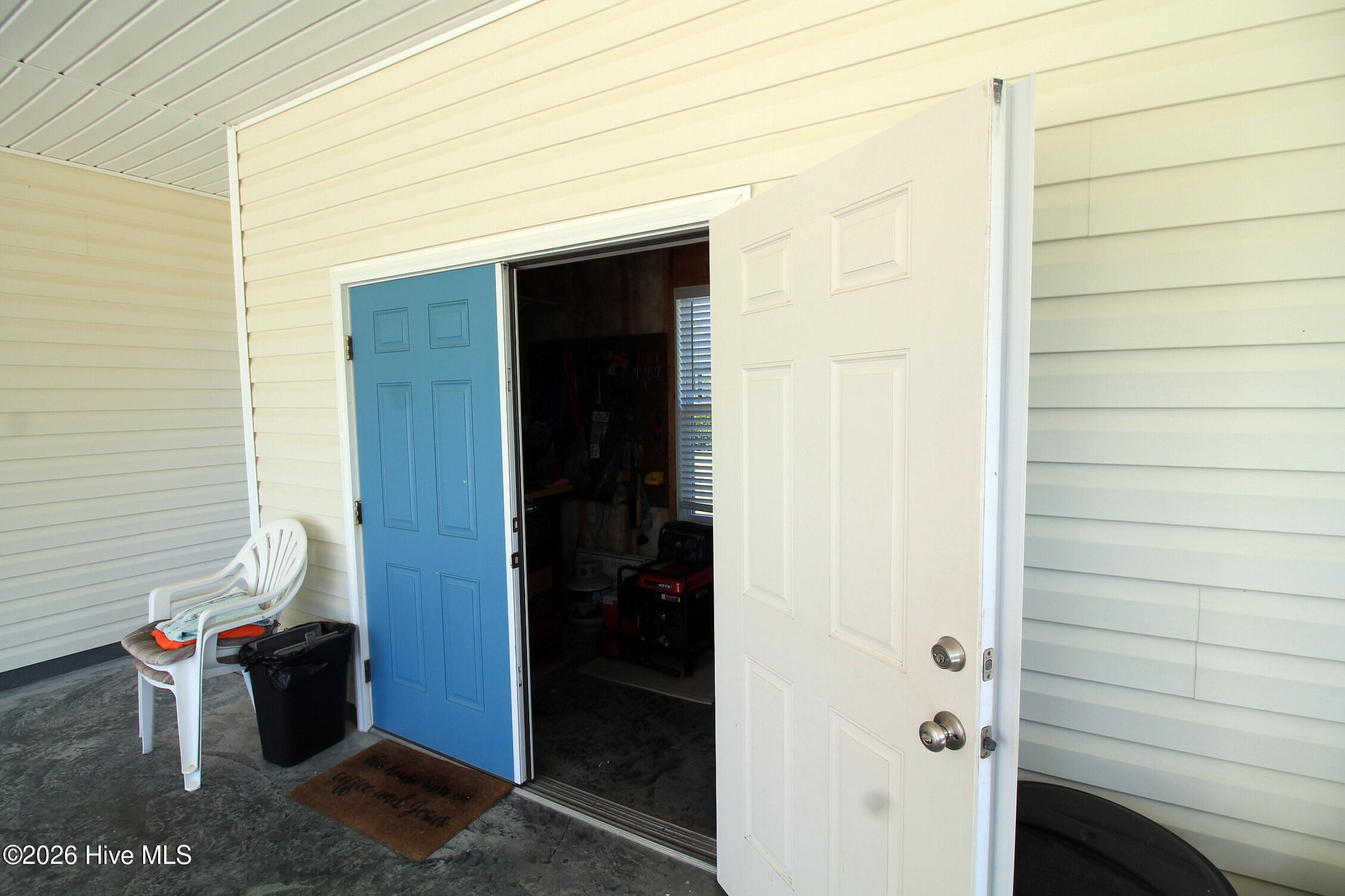 18 Queens Way Bath, NC 27808 - Photo 40 of 63 2 door workshop