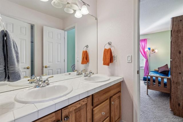 $1,200,000 | 10834 Bobcat Terrace, Lone Tree, CO 80124