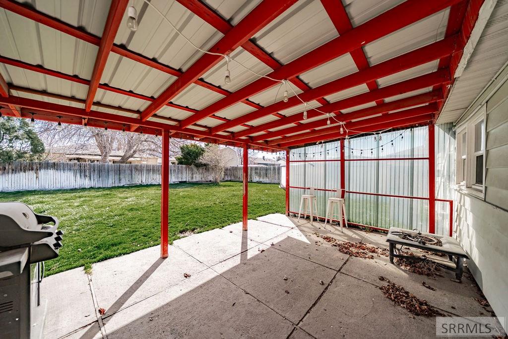 1040 Everett Avenue Pocatello, ID 83201 - Photo 36 of 37