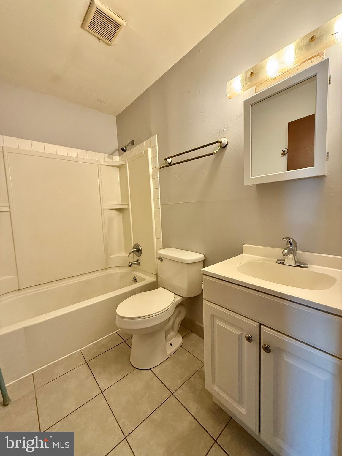 8058 Walker Street Philadelphia, PA 19136 - Photo 21 of 53