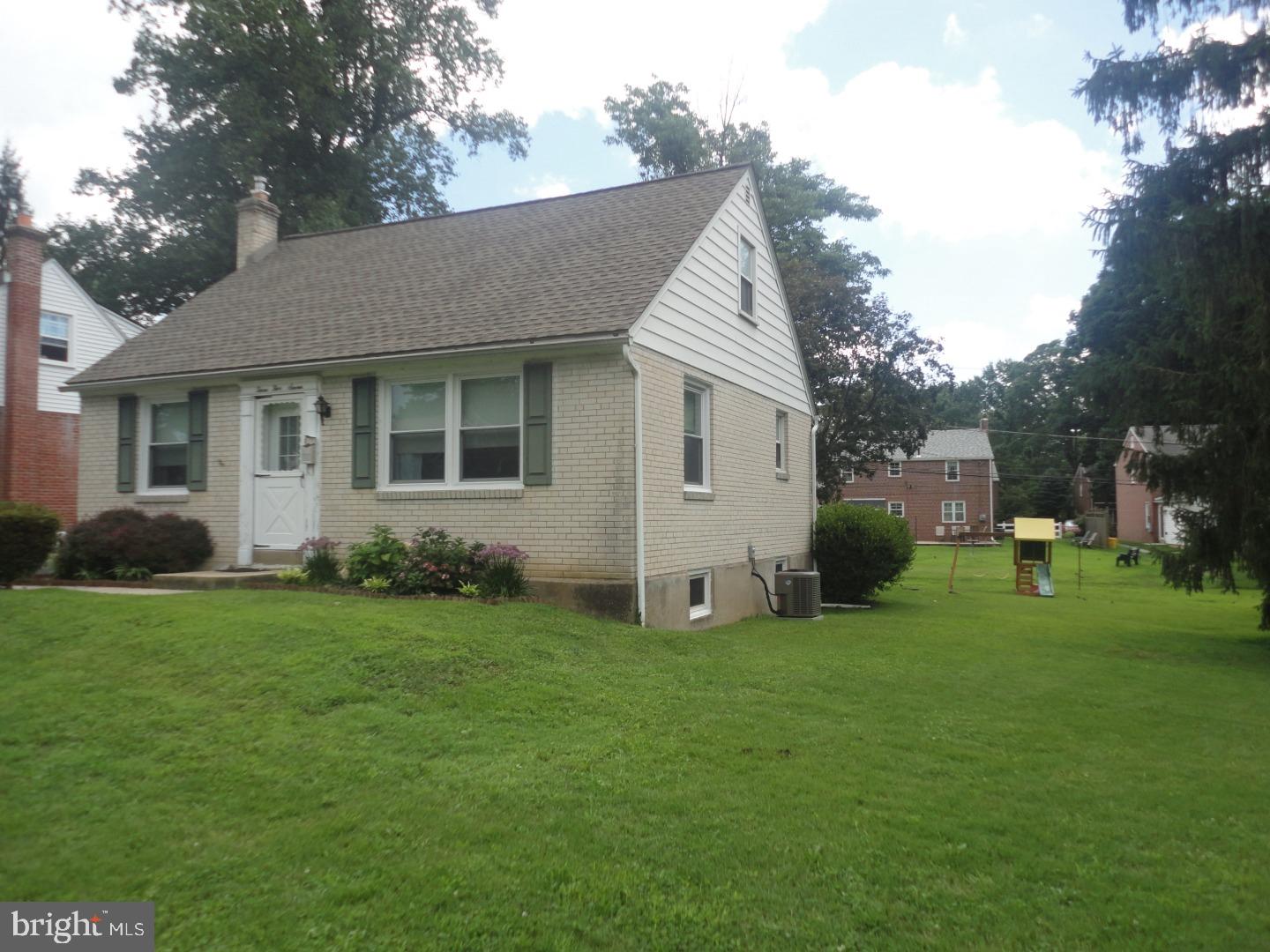 357 Garden Road Springfield, PA 19064 - Photo 1 of 20