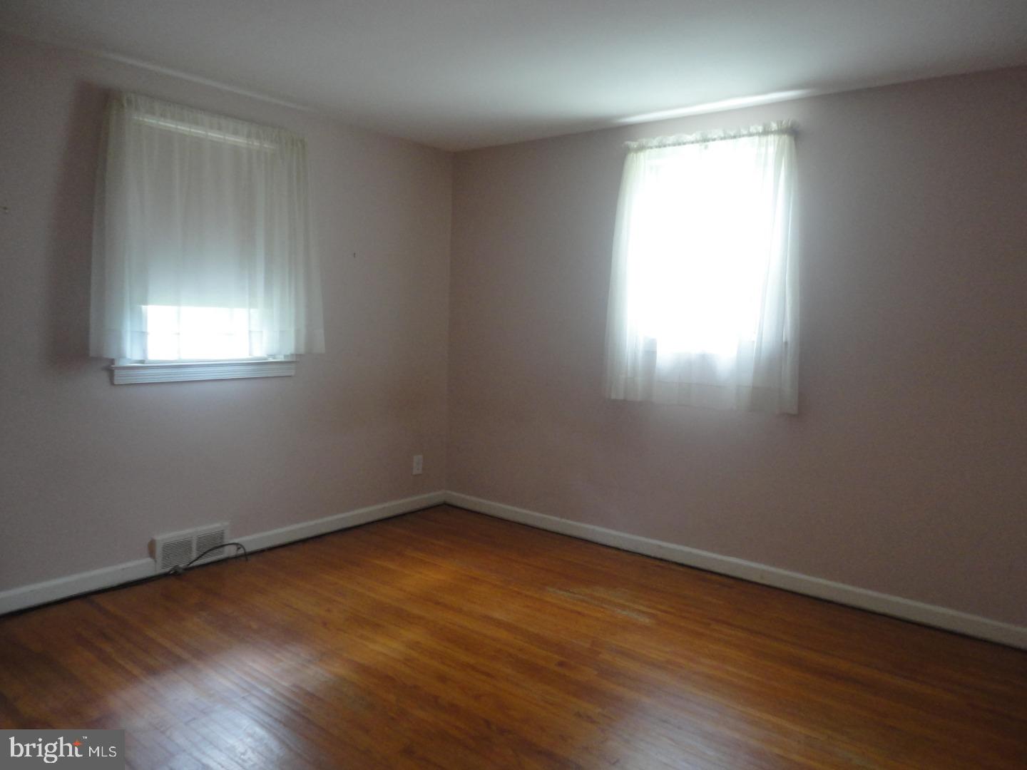 357 Garden Road Springfield, PA 19064 - Photo 9 of 20