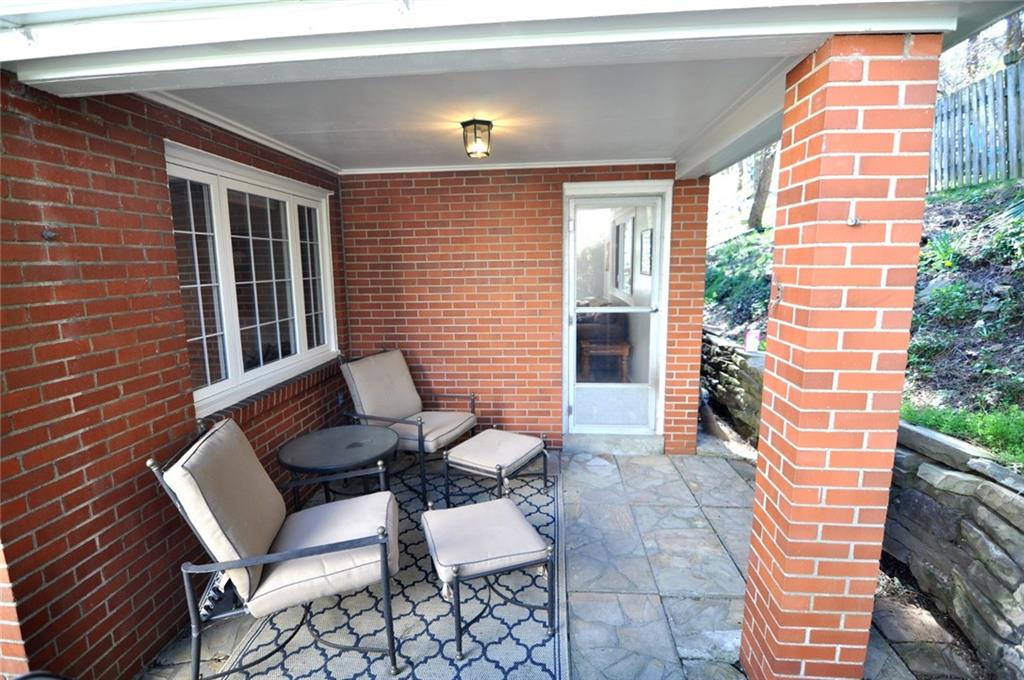 618 Cascade Road Forest Hills, PA 15221 - Photo 16 of 25 Gallery Image 16