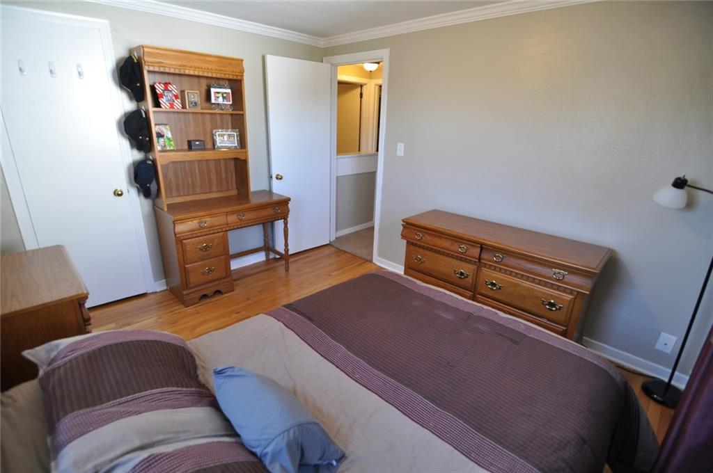 618 Cascade Road Forest Hills, PA 15221 - Photo 17 of 25 Gallery Image 17