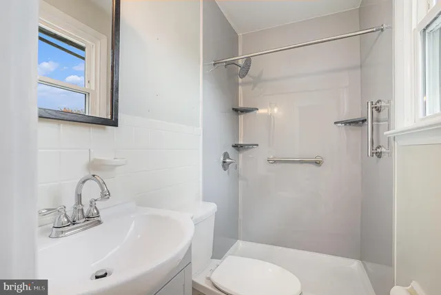 $370,000 | 301 Bridge Street East, Parkesburg, PA 19365