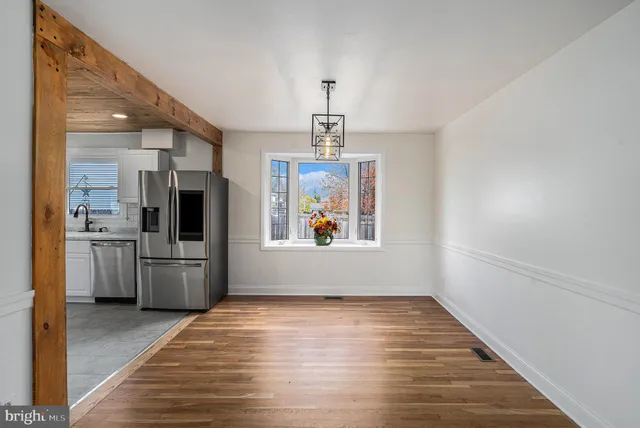 $370,000 | 301 Bridge Street East, Parkesburg, PA 19365