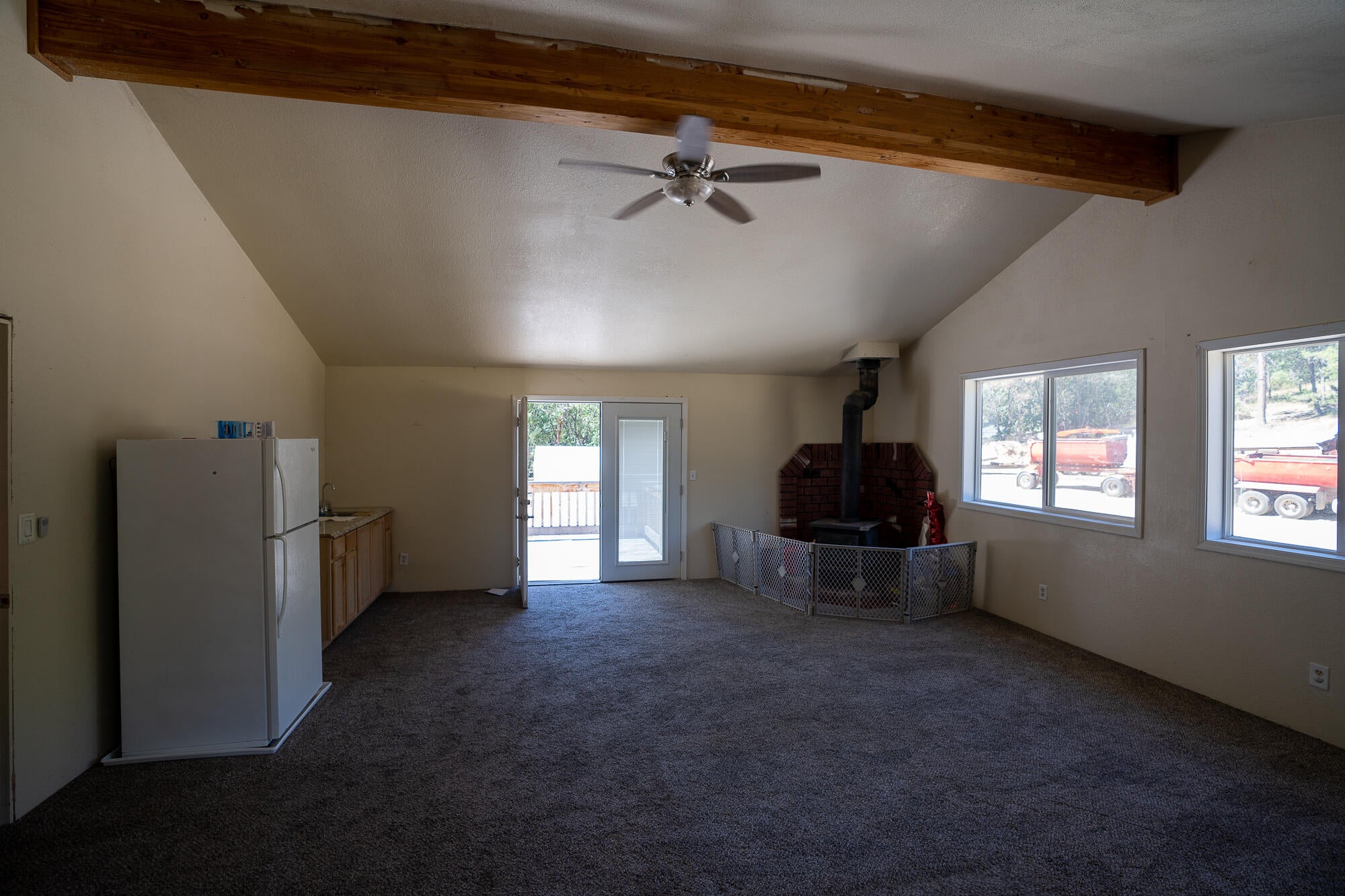 3922 New Hope Road Grants Pass, OR 97527 - Photo 15 of 18 Pic 16