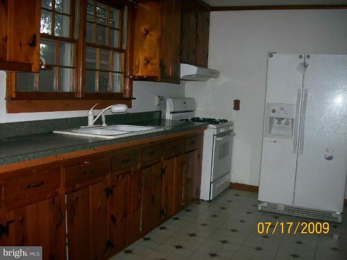 215 2nd Street Crumpton, MD 21628 - Photo 4 of 14 Kitchen