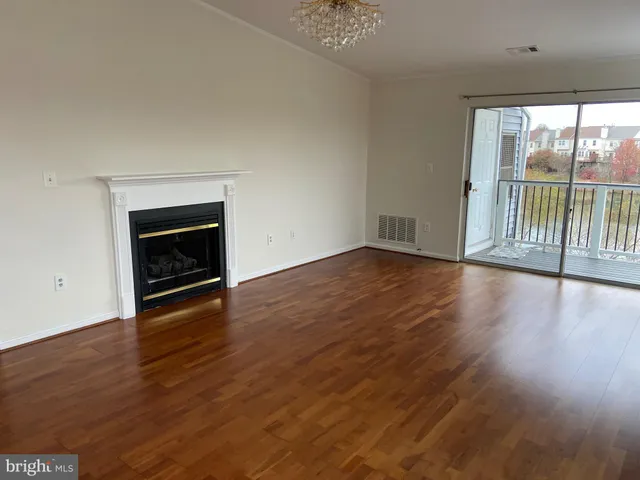 $2,600 | 20590 Cornstalk Terrace, Unit 302, Ashburn, VA 20147